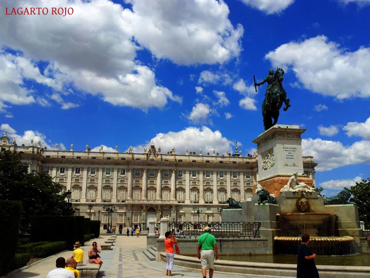La Reina De Gran Via - Parking Tph Bed & Breakfast Madrid Bagian luar foto